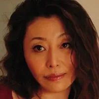 幕后纪录片《黑暗之心》的影像海报位
